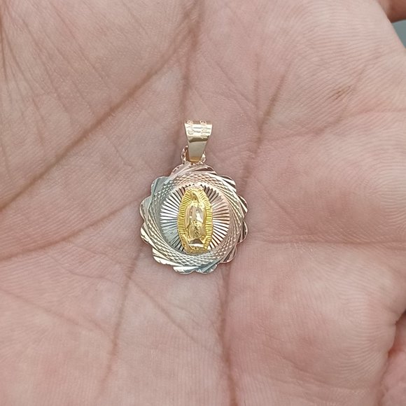 10kt Real Gold Try Colour Virgin Mary Pendant